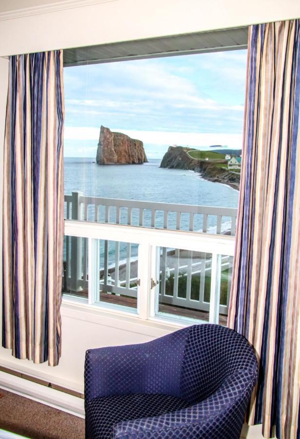 Hotel Les Trois Soeurs Percé Extérieur photo