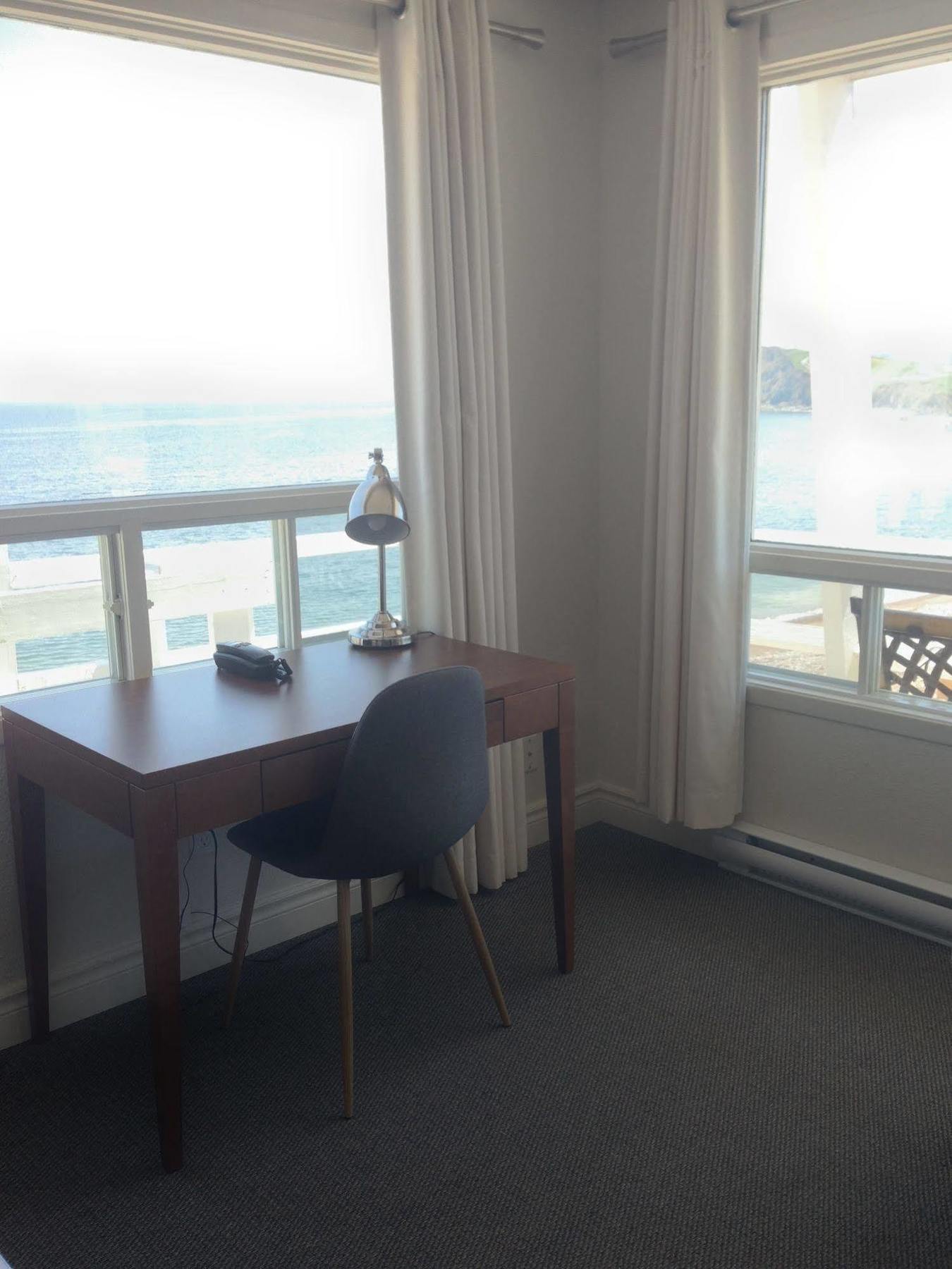 Hotel Les Trois Soeurs Percé Extérieur photo